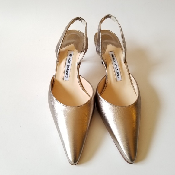 Manolo Blahnick Gold Metallic Leather Slingback - Picture 3 of 7